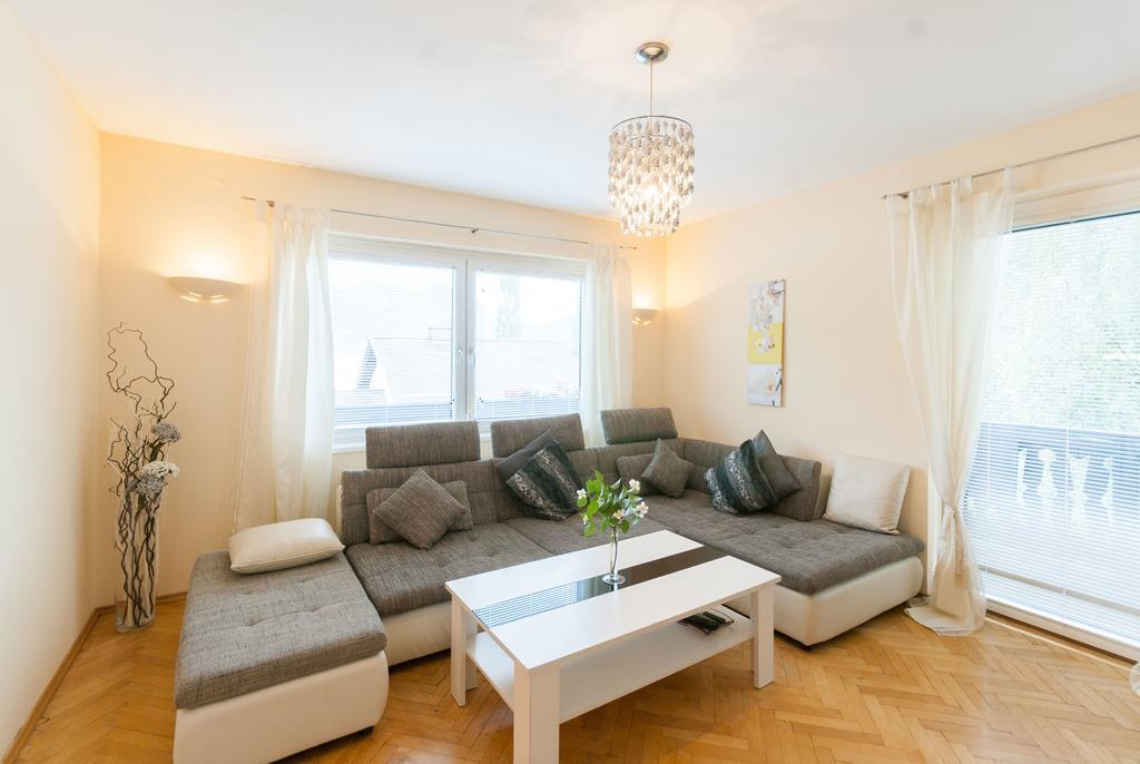 Appartments Zell Am See Ruang foto