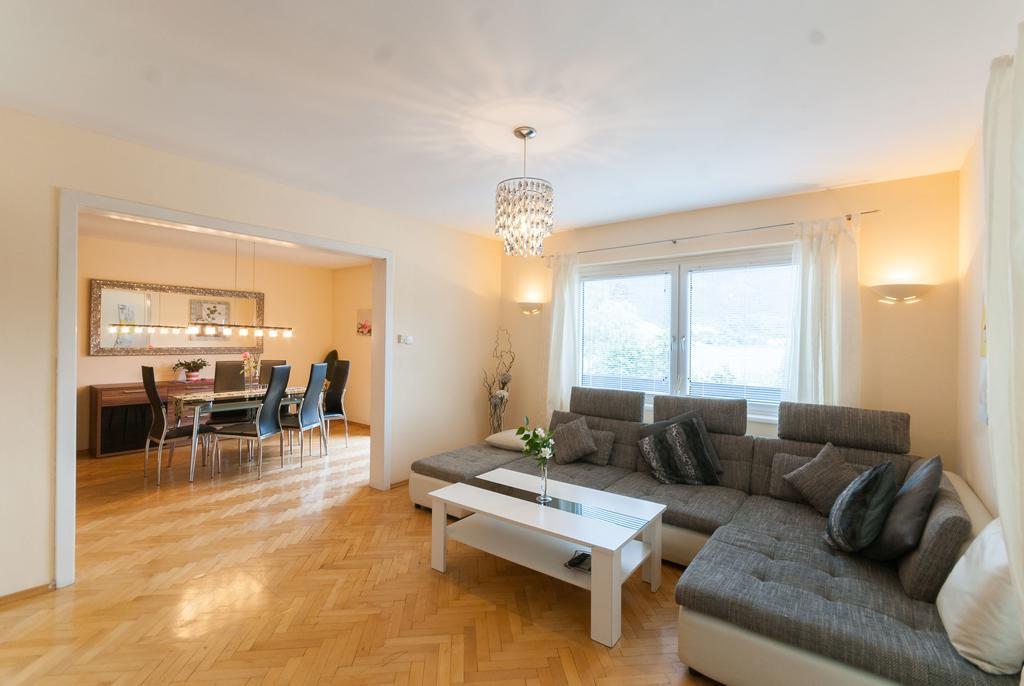 Appartments Zell Am See Ruang foto